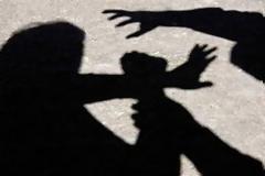 Aλλοδαπός έριξε σε γκρεμό φοιτήτρια στην Κέρκυρα