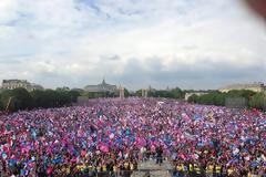 Παρίσι 1 εκ. κόσμου στη διαμαρτυρία La Manif Pour Tous POUR TOUS