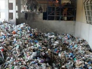 Φωτογραφία για Η Ε.Ε. δεν πετάει άλλα λεφτά στα σκουπίδια... Με μια γνωμοδότηση-κόλαφο «τινάζει στο αέρα» το διαμορφωμένο στην Ελλάδα σκηνικό για τη διαχείριση των απορριμμάτων