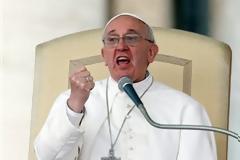 «Πίσω από τόσα και τόσα άσχημα πράγματα κρύβεται η μαφία»