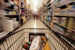 Ελλάδα: Παραμένει ακριβή παρά την κρίση