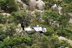 Αχαΐα: Θάνατος - μυστήριο στο Διακοπτό - Τεστ DNA για να βρεθεί η ταυτότητα του νεκρού οδηγού που βρέθηκε σε γκρεμό