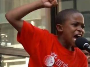 Φωτογραφία για Ένας 9χρονος ξεσηκώνει την εκπαιδευτική κοινότητα στο Σικάγο [video]
