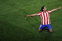 Τα τυπικά για τις υπογραφές με Φαλκάο η Μονακό