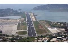 «Βροχή» από τσάρτερς στο αεροδρόμιο του Aκτίου