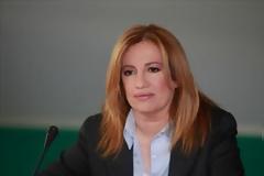 Γεννηματά: Δεν κυβερνά μόνη της η ΝΔ