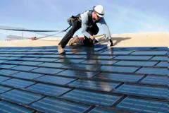 Οικιακά φωτοβολταϊκά: «φρένο» στις επενδύσεις