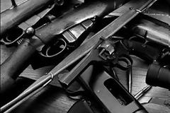 Γερμανία: Διπλασιάστηκαν οι εξαγωγές μικρών όπλων το 2012