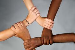 Μήνυμα αναγνώστριας προς 