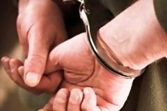 Αποπλανούσε μαθήτριες υποδυόμενος τον αστυνομικό