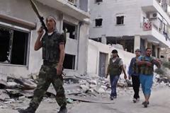 Ήρθη το εμπάργκο όπλων στους σύρους αντάρτες