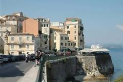 Mε το κόλπο του δράκου της Πάρου προσπαθεί να γλιτώσει ο Αφγανός της Κέρκυρας