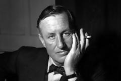 Ο «πατέρας» του Τζέιμς Μποντ...