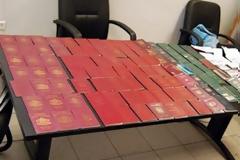 «Φάμπρικα» με πλαστά διαβατήρια κι έδρα την Κρήτη!