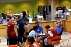 Απολλωνάρα ολέ, μαζί με τον...Κούγια!