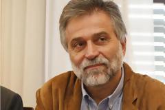 Χατζησωκράτης: «Το κυβερνητικό γυαλί έχει ραγίσει, αλλά δεν πρέπει να σπάσει»