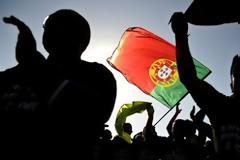 Πορτογαλία: Ρεκόρ πωλήσεων για ένα βιβλίο που προωθεί την αποχώρηση από το ευρώ