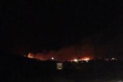 Νεότερα για τη μεγάλη φωτιά στη Πάρο - Το μέτωπο της φωτιάς ξεπερνά τα 200 μέτρα