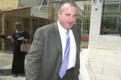 Παραιτήθηκε ο συνήγορος του Αλκέτ Ριζάι