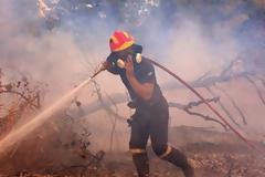 Στις φλόγες και η Ανατολική Μάνη