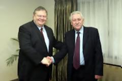 Ανατροπή του Σαμαρά θα ήθελε το ΠΑΣΟΚ...!!!