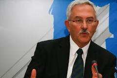 «Παραφωνία» Λιβιεράτου για την εφεδρεία υπαλλήλων του ΙΓΜΕ