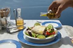 Huffington Post: Η χωριάτικη σαλάτα είναι... τούρκικη