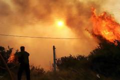 Δεκαέξι πυρκαγιές εκδηλώθηκαν στην Κρήτη!