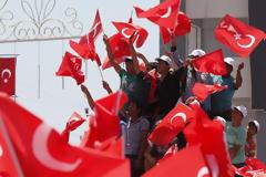 Τουρκία: Μετά το αλκοόλ τέλος και τα αντισυλληπτικά