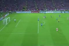 ΒΙΝΤΕΟ-Σκόραρε με το τέλειο σουτ