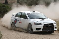 ΡΑΛΛΥ ΑΚΡΟΠΟΛΙΣ: Πρώτη επαφή για τον Λάμπρο Αθανασούλα