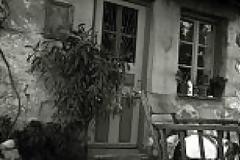 Άγιος: Άνοιξαν την πόρτα τα μεσάνυχτα και ανατρίχιασαν βλέποντας τον νεκρό!