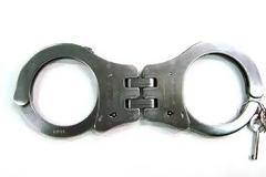 Δύο Αλβανοί και ένας Ρουμάνος «ξάφριζαν» βενζινάδικα