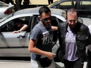 Φωτογραφία για Aνατριχιαστικές και αρρωστημένες λεπτομέρειες από τη δράση του δράκου των Πετραλώνων