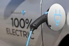 Στόχος να κυκλοφορούν 1 εκατ. ηλεκτρικά αυτοκίνητα στη Γερμανία