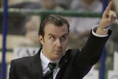 Θέλει Πιανιτζιάνι η Αρμάνι Μιλάνο