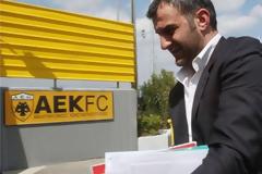 Μετά τους Ανάκογλου, Τσουμάγκα, έμεινε και ο Τσουκαλάς στην ΑΕΚ