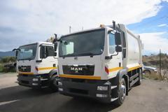 Λαμία: Γέμισε από σκουπίδια γιατί δεν υπάρχουν οδηγοί για τα απορριμματοφόρα