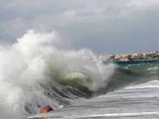 Φωτογραφία για Πνίγηκε ενώ σκόρπιζε τις στάχτες της γυναίκας του