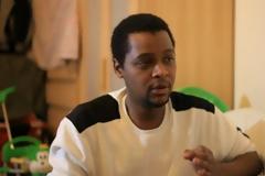 Οι “Μαύροι Πάνθηρες” απαντούν στις ρατσιστικές επιθέσεις και προειδοποιούν τη Χ. Α.: “Μην τα βάζετε μαζί μας”