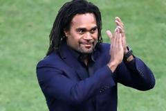 Αναλαμβάνει πόστο στον Ολυμπιακό ο Καρεμπέ