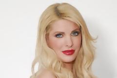 Περίεργους ήχους ακούει στο σπίτι της η Ελένη Mενεγάκη