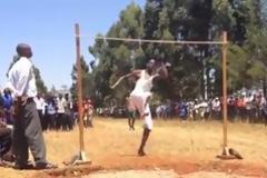 Αυτά είναι πραγματικά άλματα και όχι στα πούπουλα!