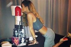 Κόλλησε έρπη από το κραγιόν της Rihanna