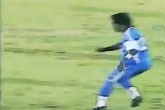 Γκολ με το που έγινε η σέντρα! [video]