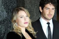 Η μεταγραφή τους χώρισε