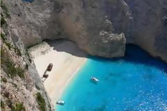 CNN: τέσσερις ελληνικές παραλίες στις 100 καλύτερες του κόσμου