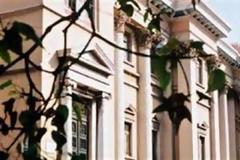 Πάτρα: Αθωώθηκε 60χρονη που συμμετείχε σε ερωτικό τρίγωνο