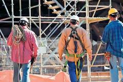 Σύνταξη ανάσα για 200.000 επαγγελματίες