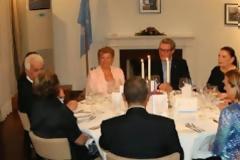 Σε κοινά αποδεκτή λύση για το Κυπριακό δεσμεύθηκαν Ερόγλου και Αναστασιάδης